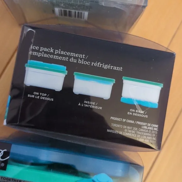 3 Stackable Sandwich Boxes with Stackable Ice Blocks - Picture 4 of 4